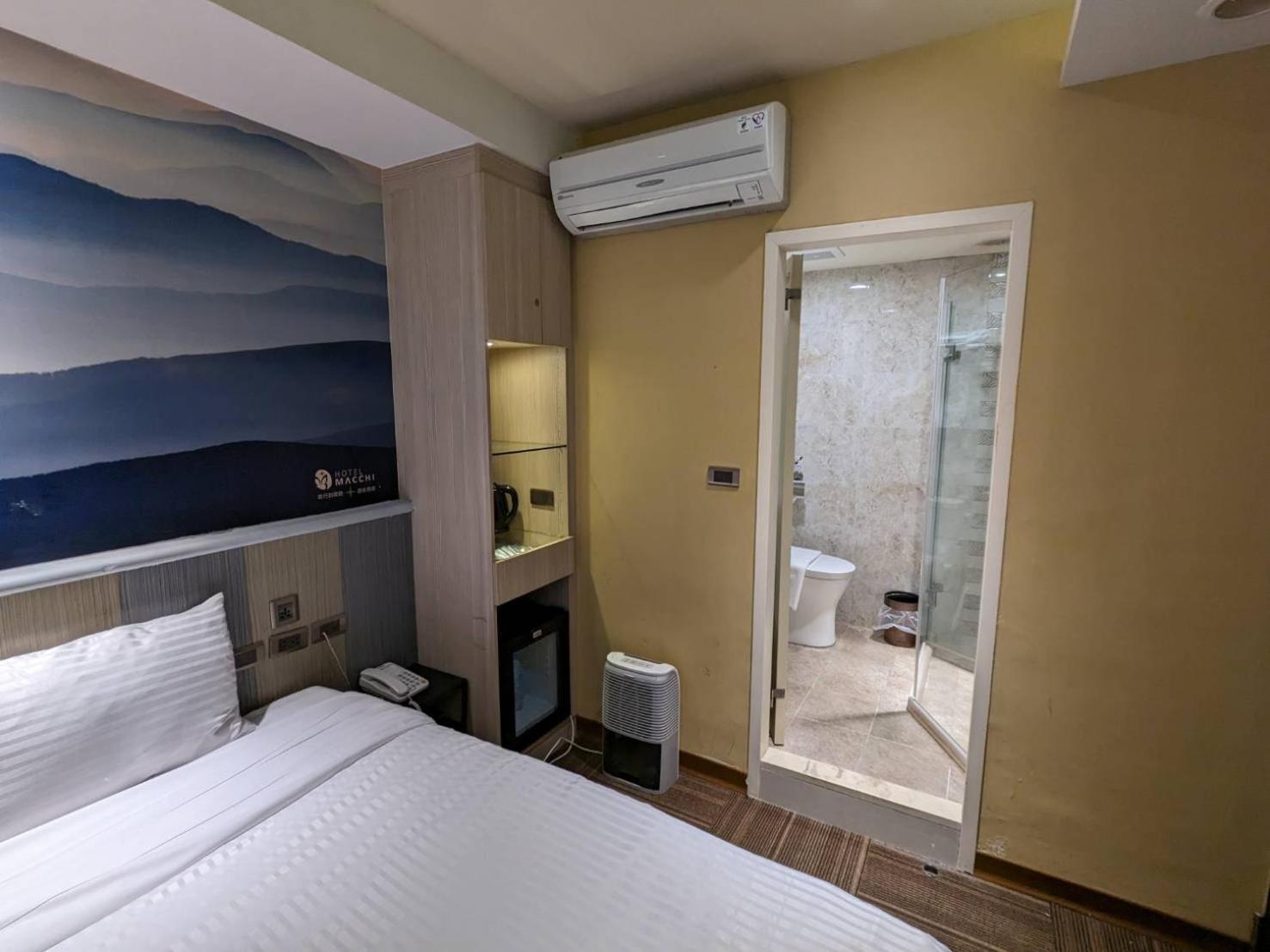 Macchi Hotel - Тайпей Екстериор снимка
