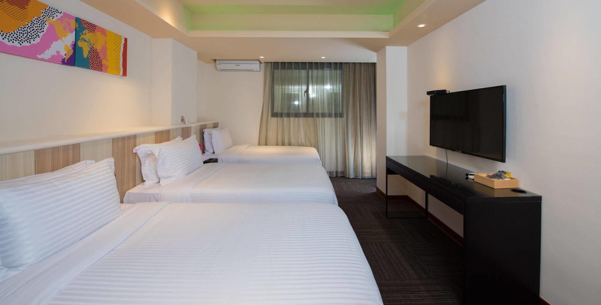 Macchi Hotel - Тайпей Екстериор снимка