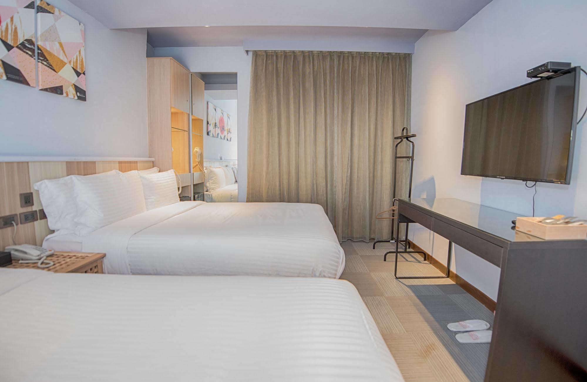 Macchi Hotel - Тайпей Екстериор снимка